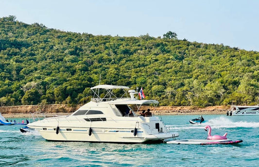 44-feet motor yacht MY044