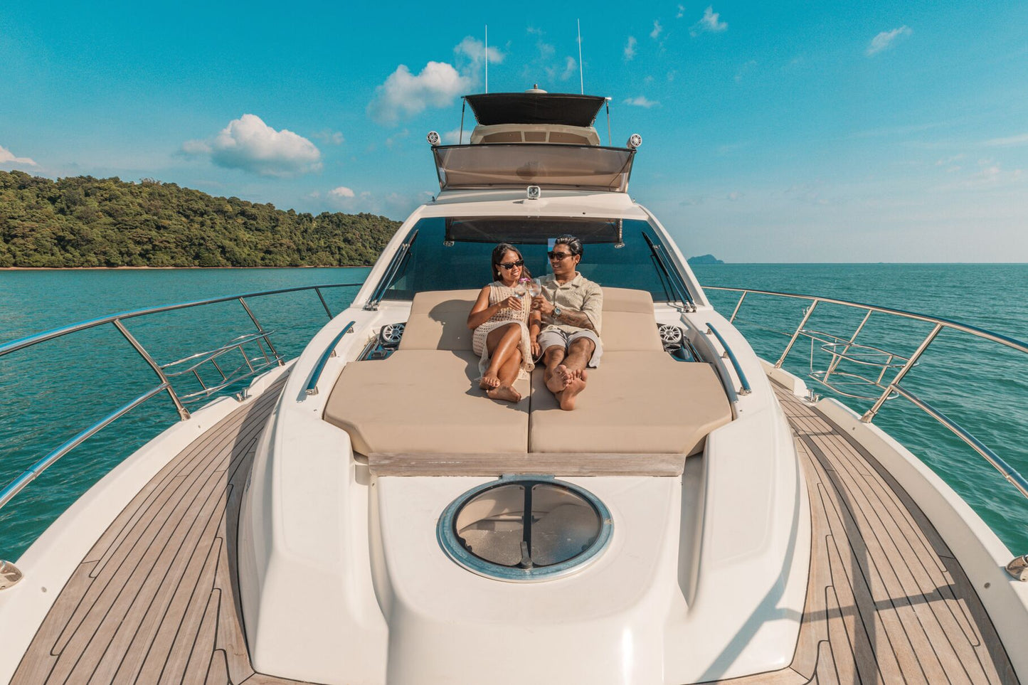 58-feet motor yacht MY058
