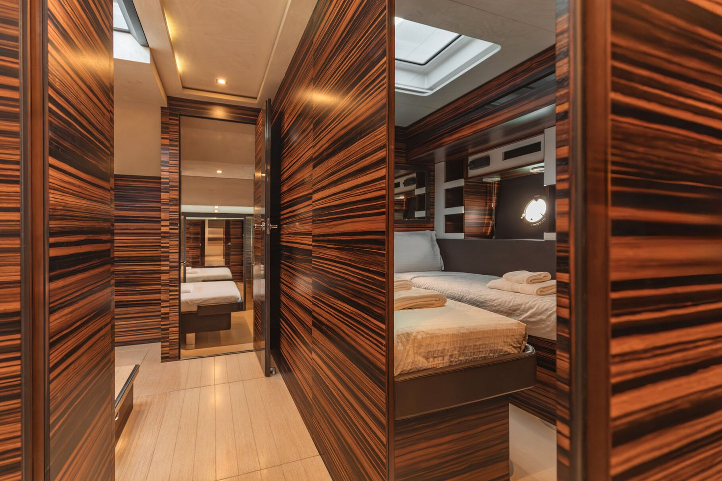 58-feet motor yacht MY058