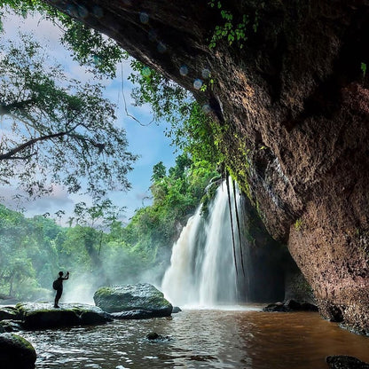 The Edge of Waterfalls