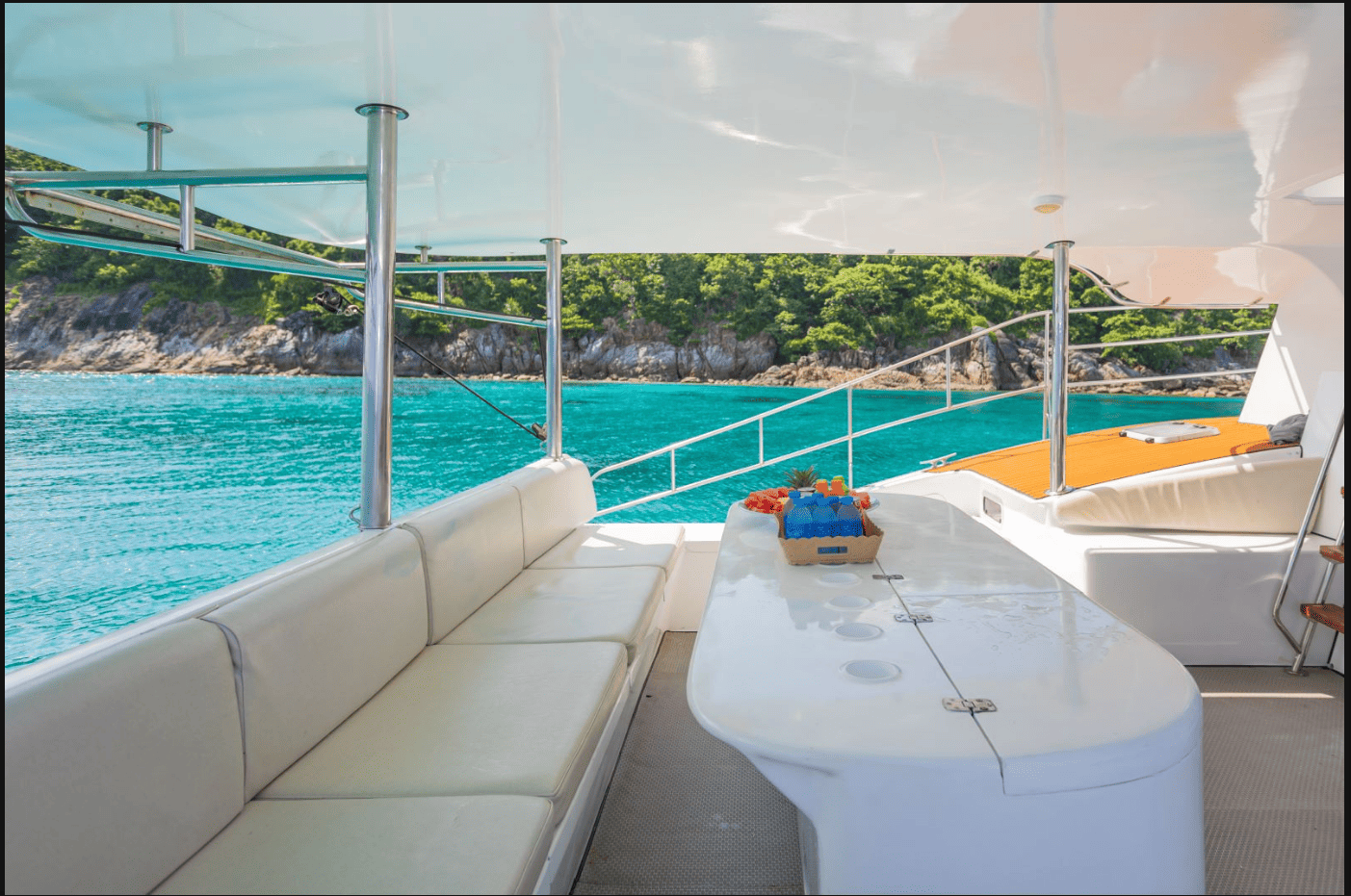 42-feet motor catamaran MC042