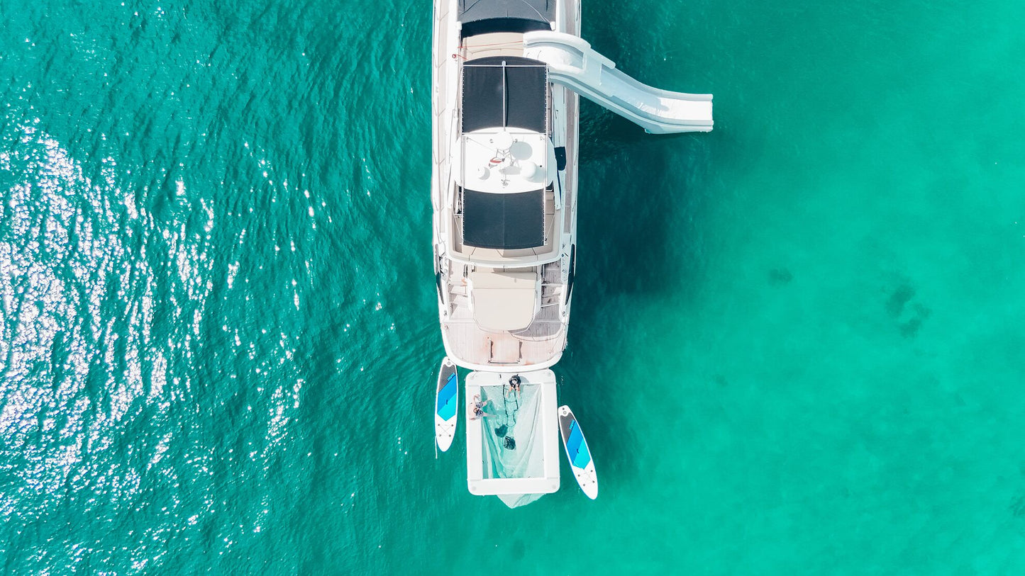 58-feet motor yacht MY058
