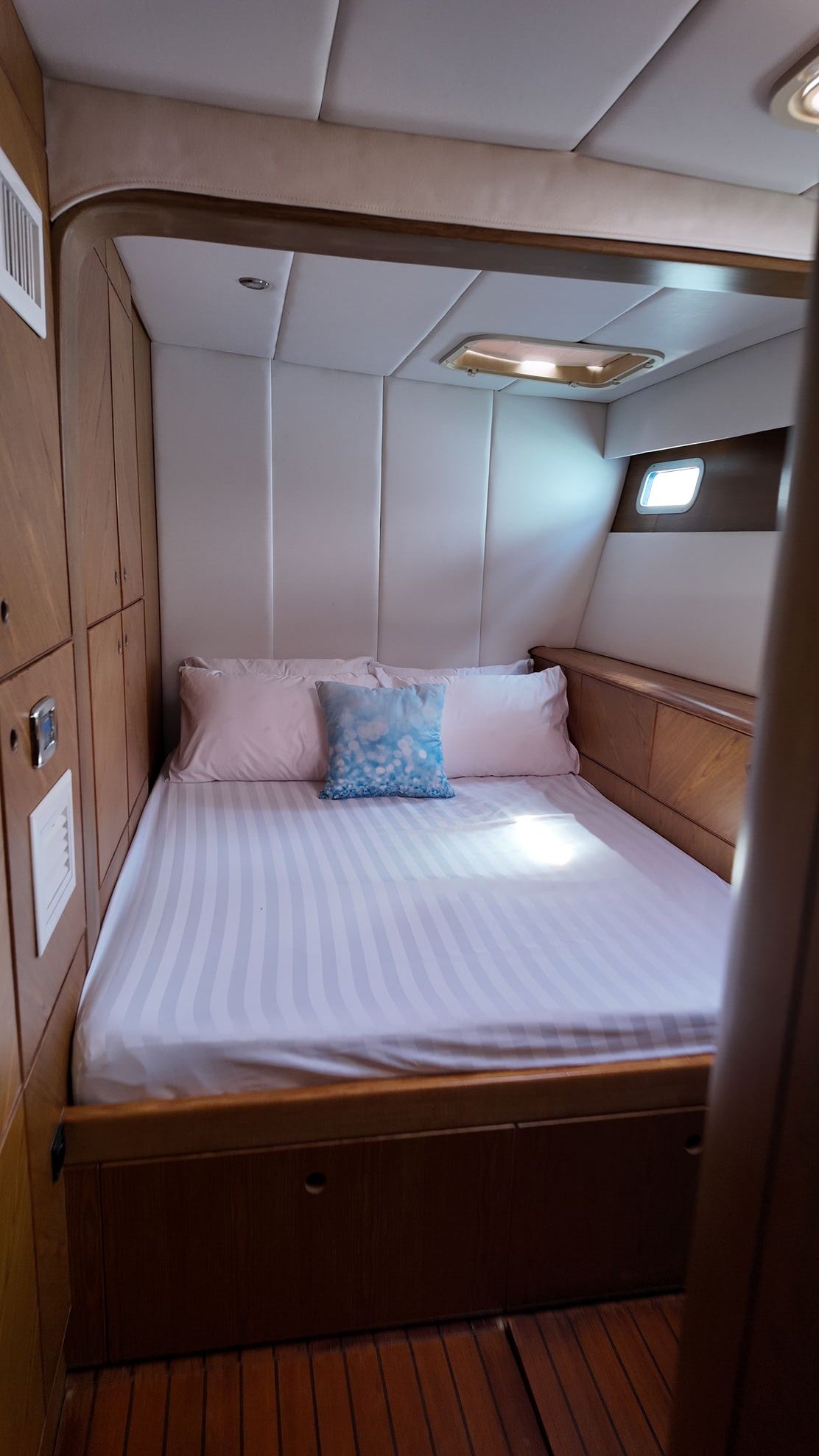 52-feet sailing catamaran SC052