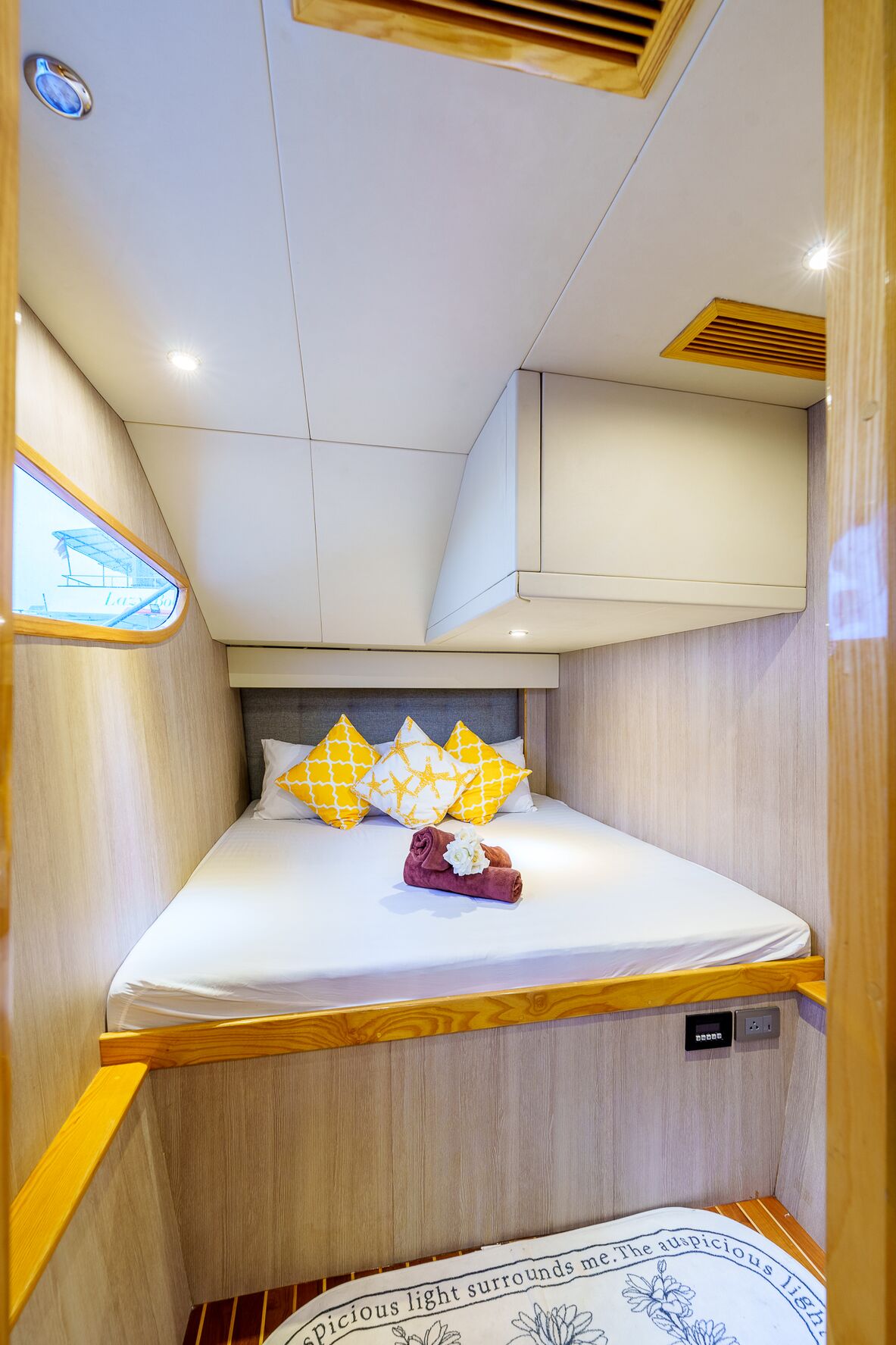 50-feet motor catamaran MC050