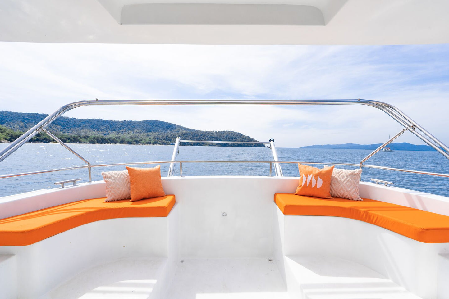 36-feet motor catamaran MC036