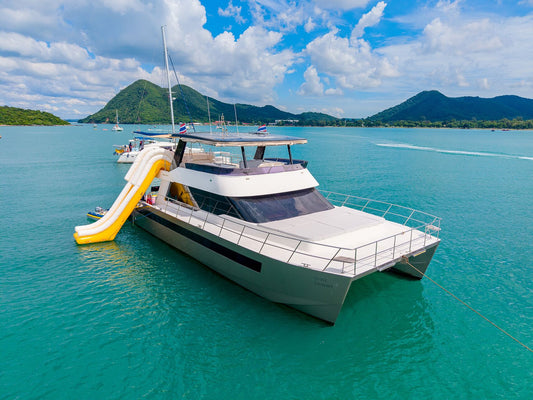 55-feet motor catamaran MC055
