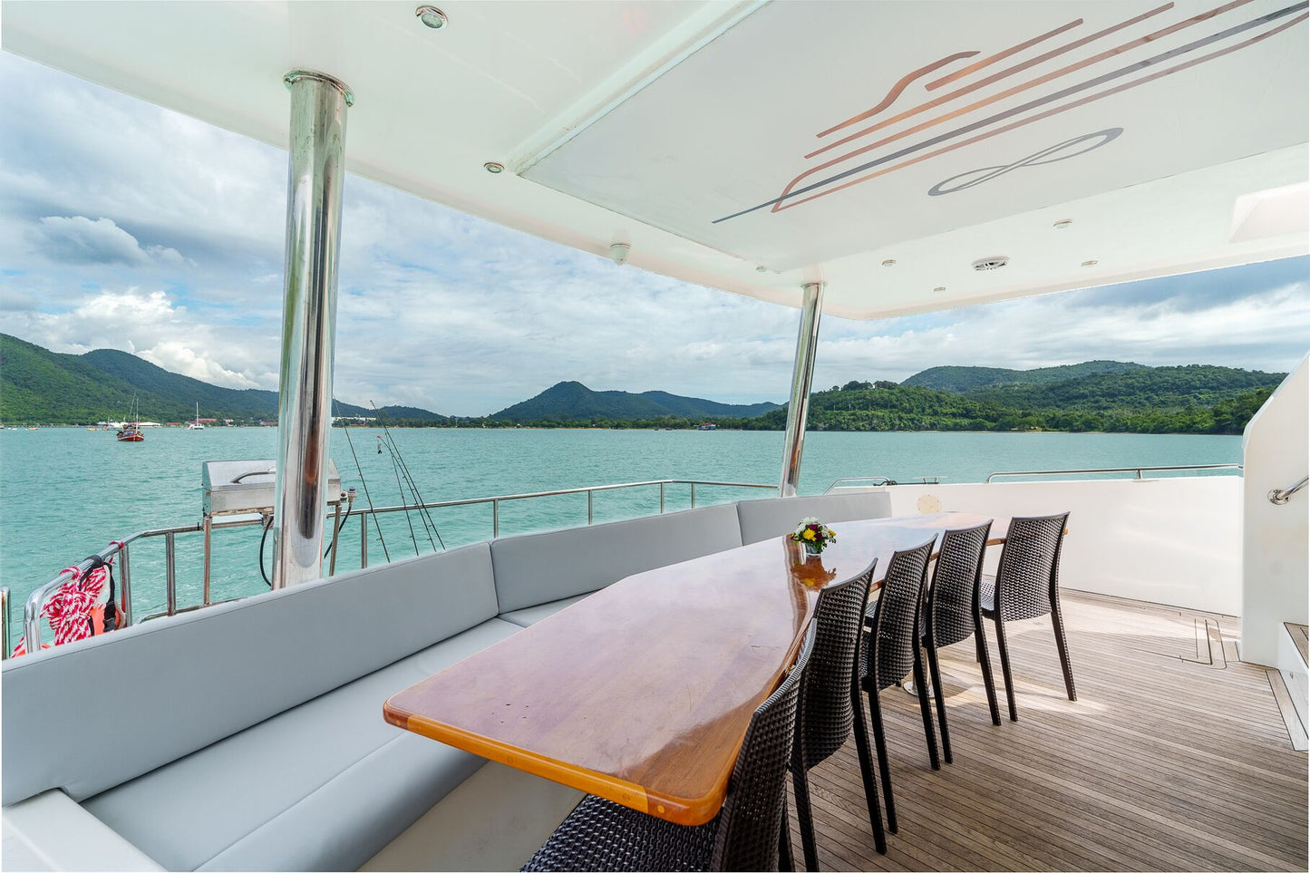 55-feet motor catamaran MC055