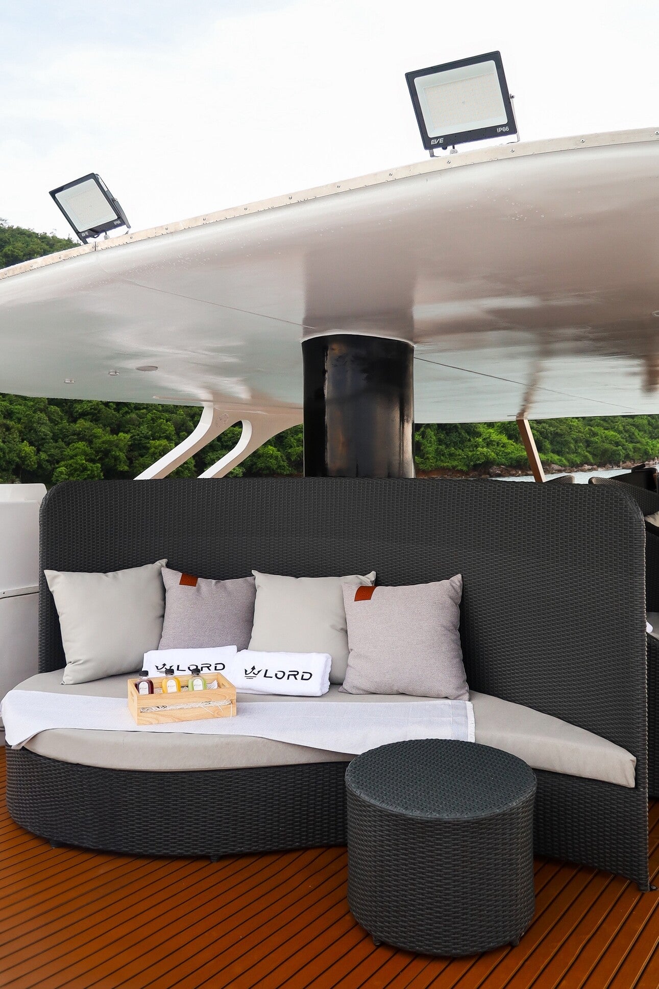 65-feet motor catamaran MC065