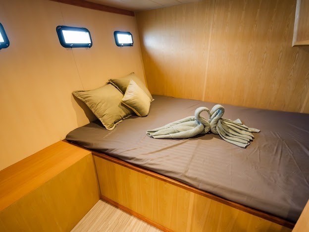 70-feet motor catamaran MC070