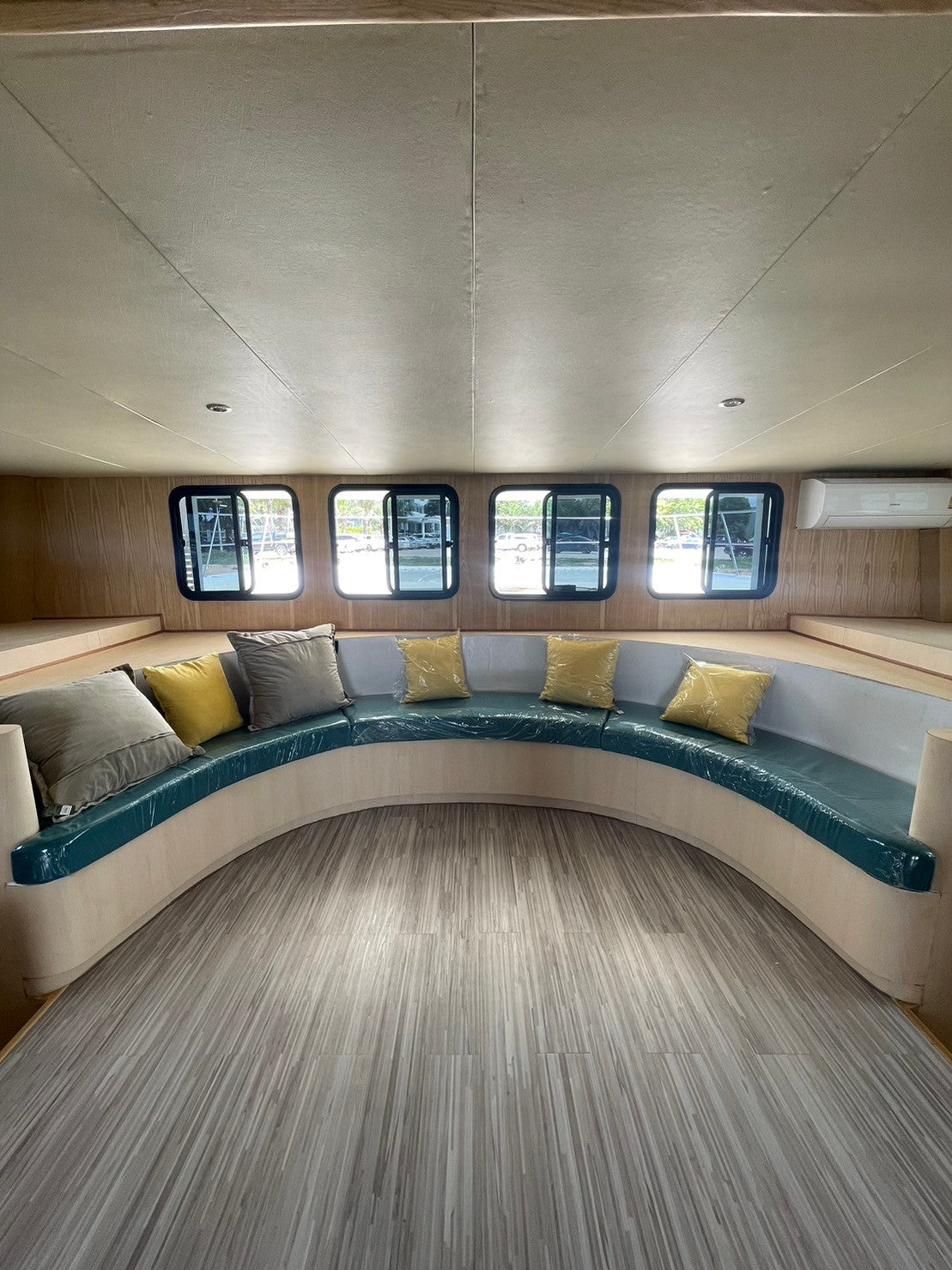70-feet motor catamaran MC070