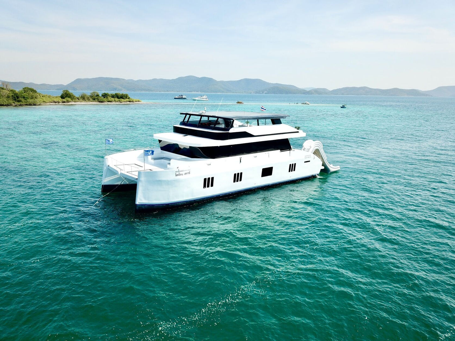76-feet motor catamaran MC076
