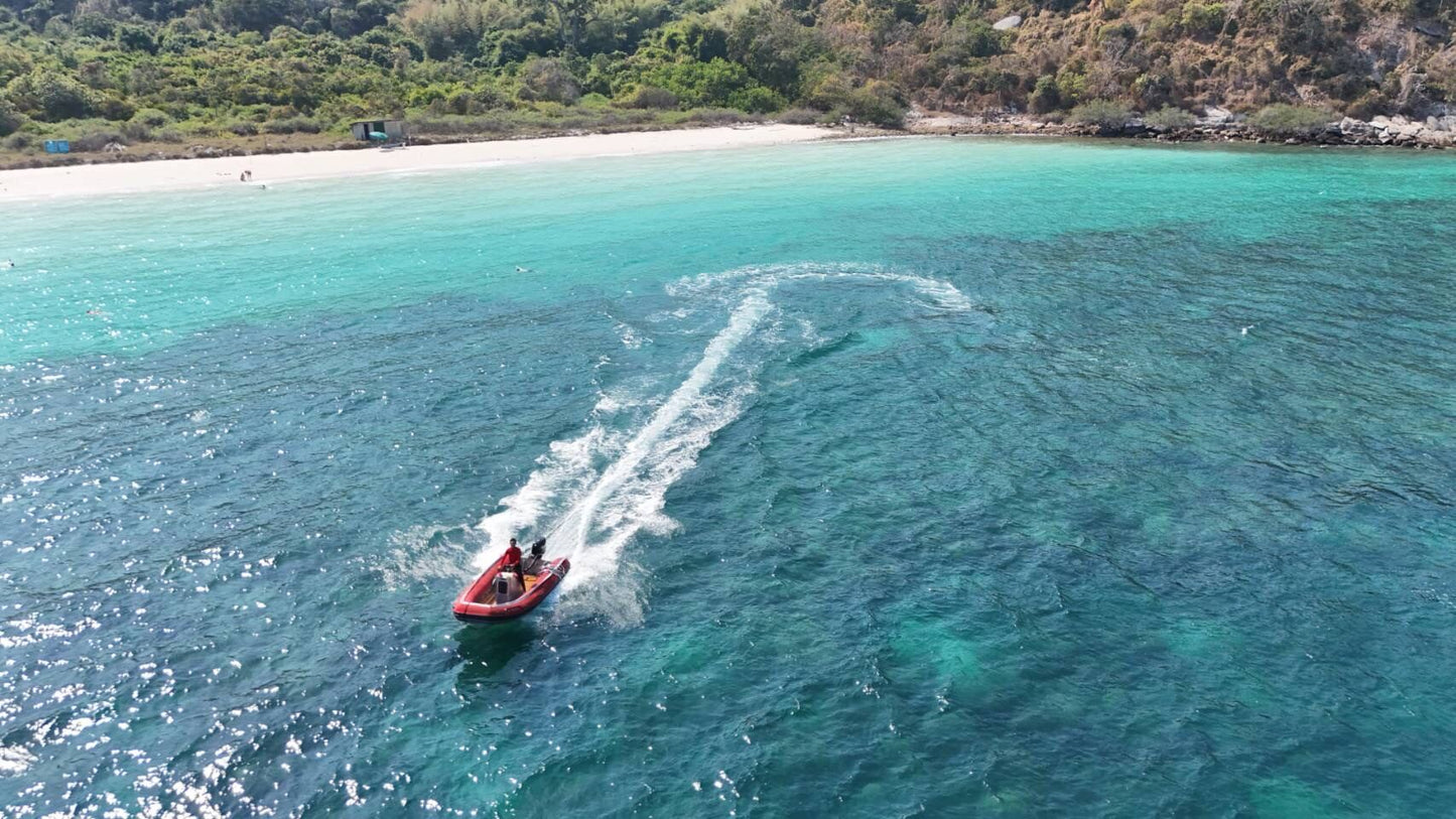 76-feet motor catamaran MC076