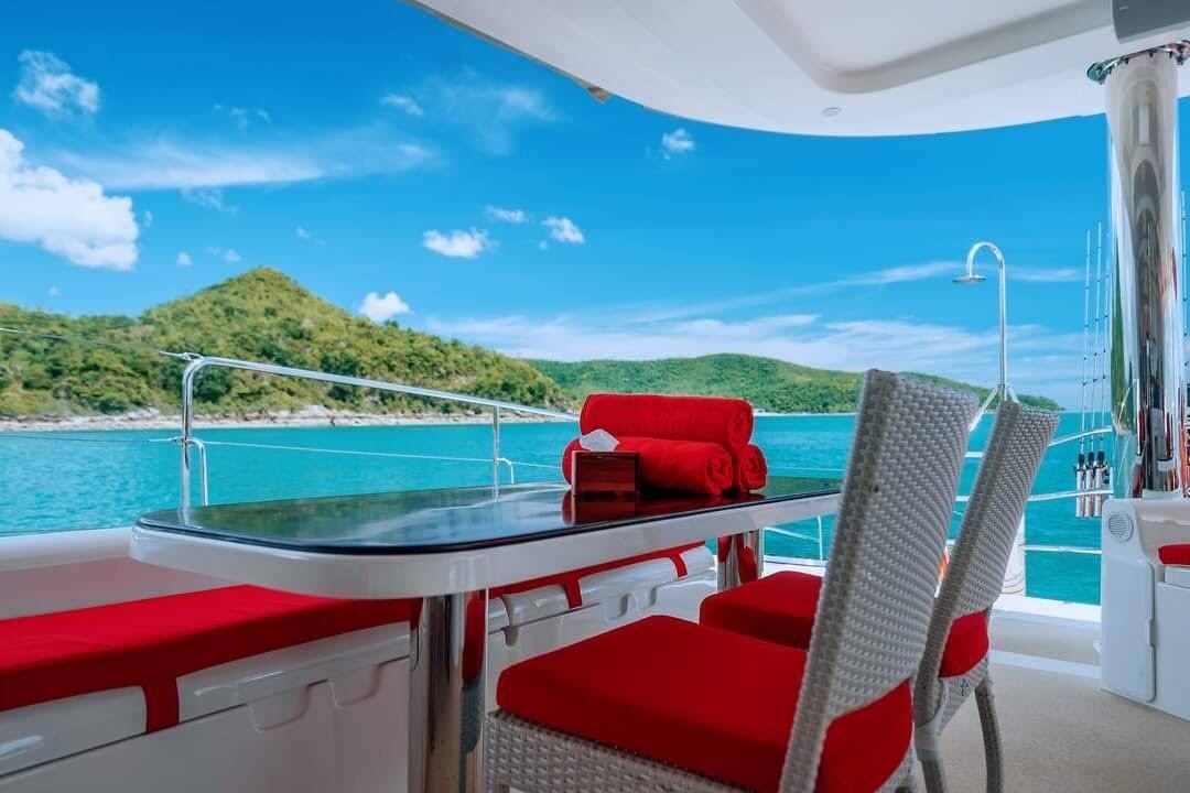 76-feet motor catamaran MC076