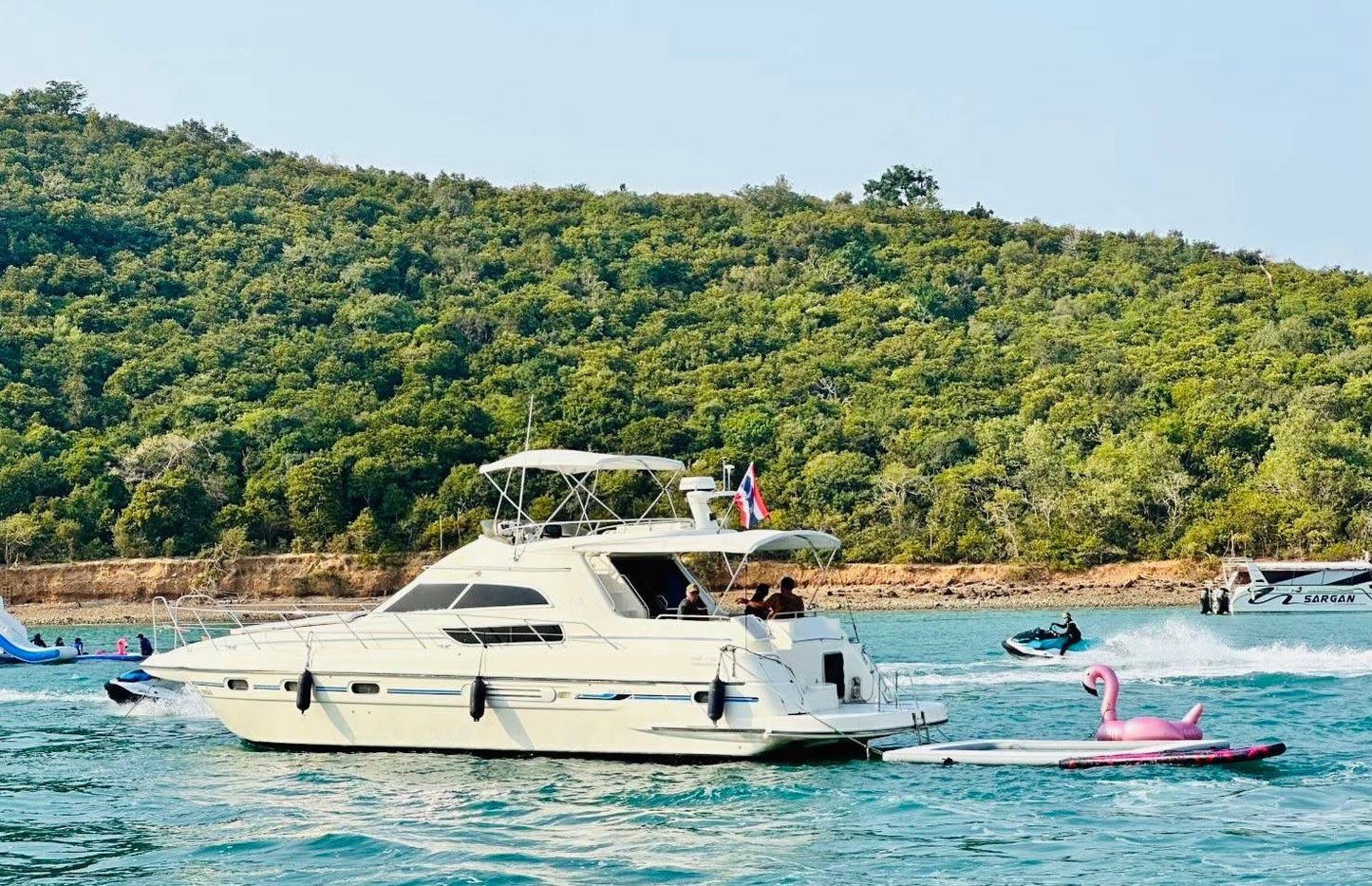 44-feet motor yacht MY044