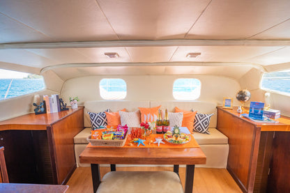 36-feet sailing catamaran SC036