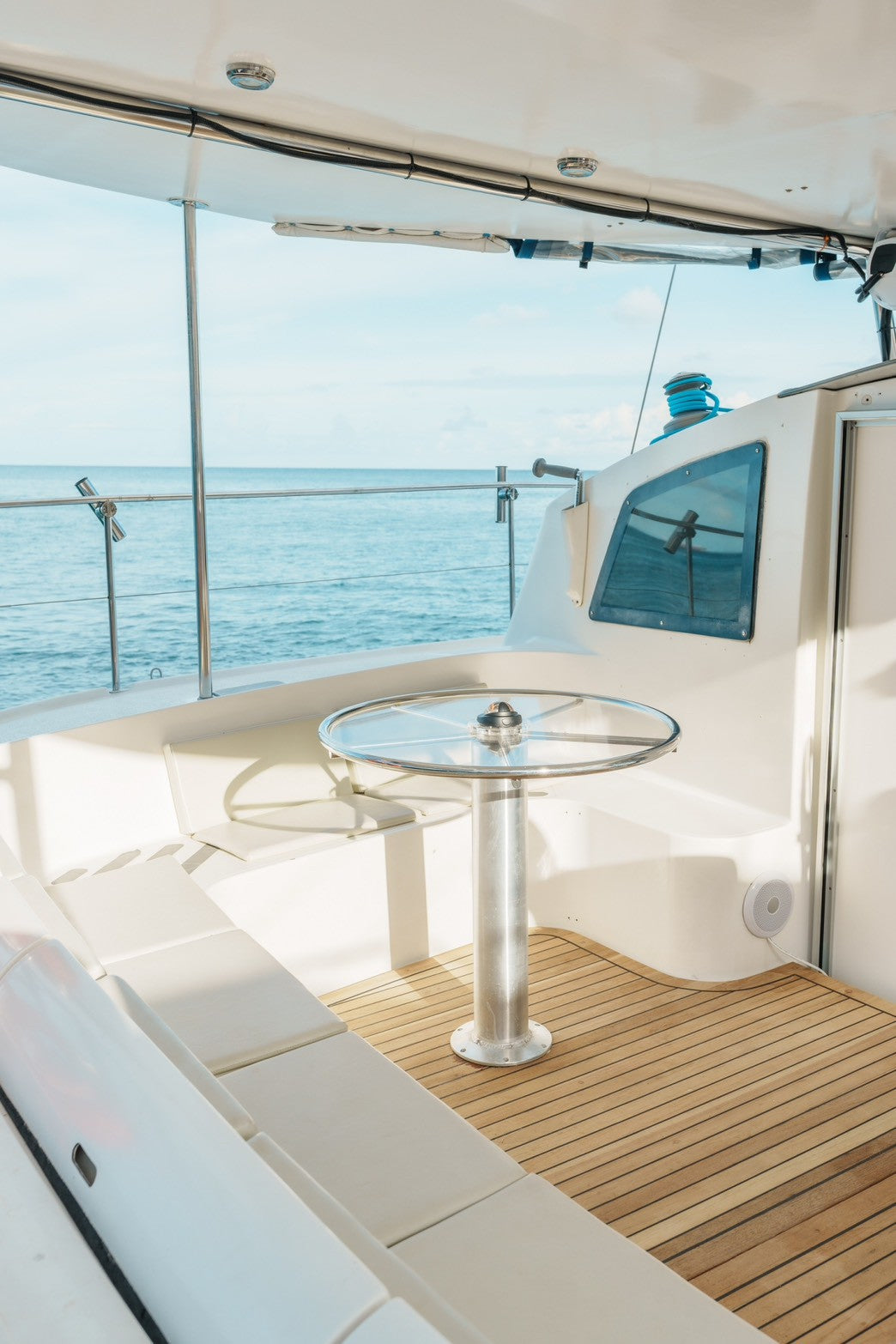 37-feet sailing catamaran SC037