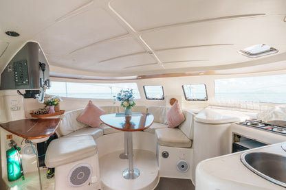 37-feet sailing catamaran SC037