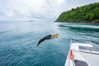37-feet sailing catamaran SC037