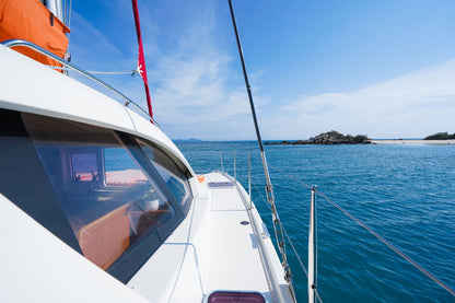 39-feet sailing catamaran SC039