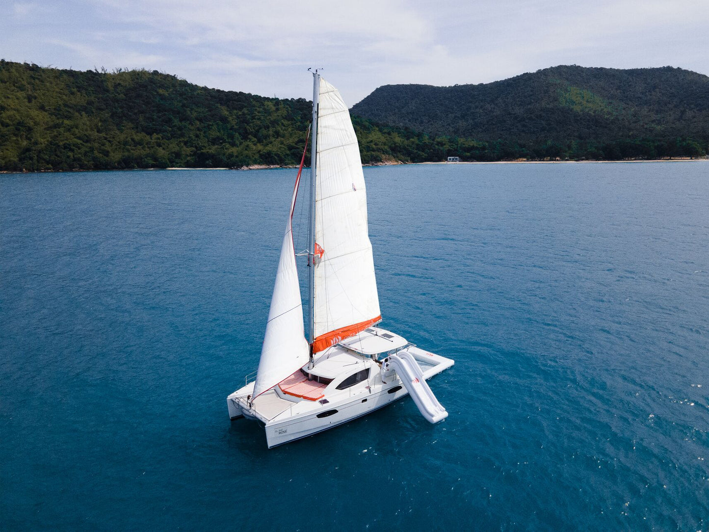 39-feet sailing catamaran SC039