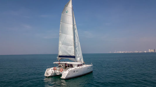 40-feet sailing catamaran SC040