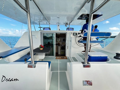 40-feet sailing catamaran SC040