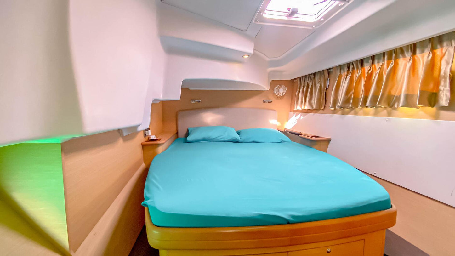 44-feet sailing catamaran SC044