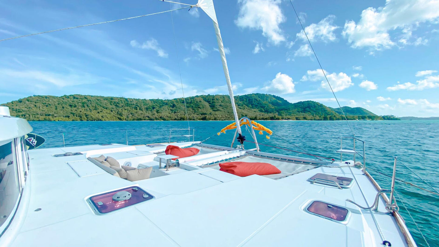 50-feet sailing catamaran SC050