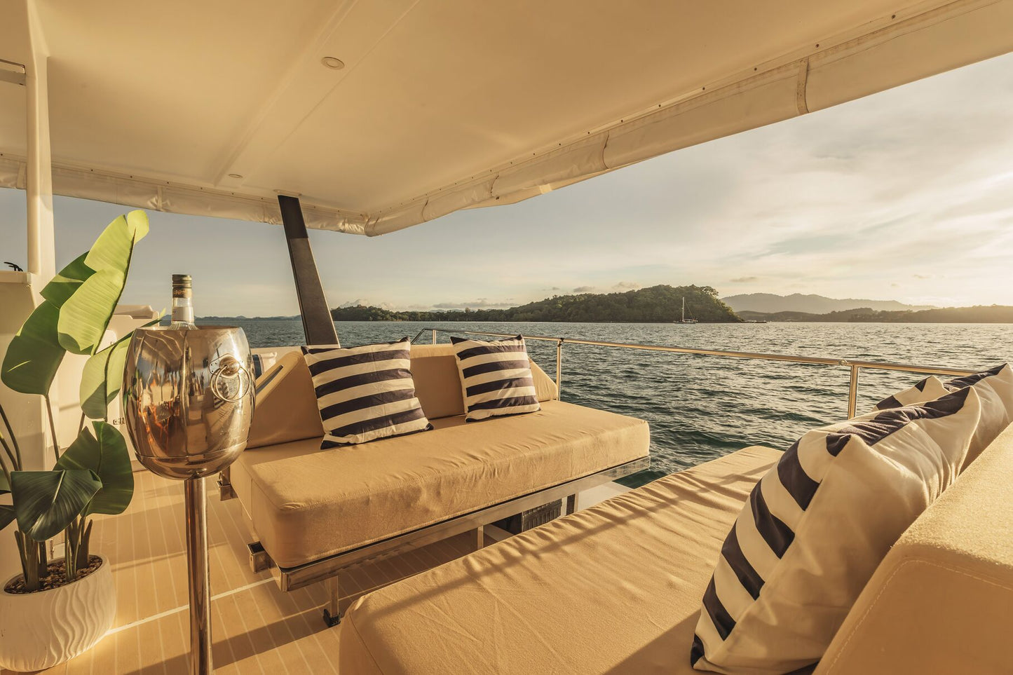 55-feet sailing catamaran SC055