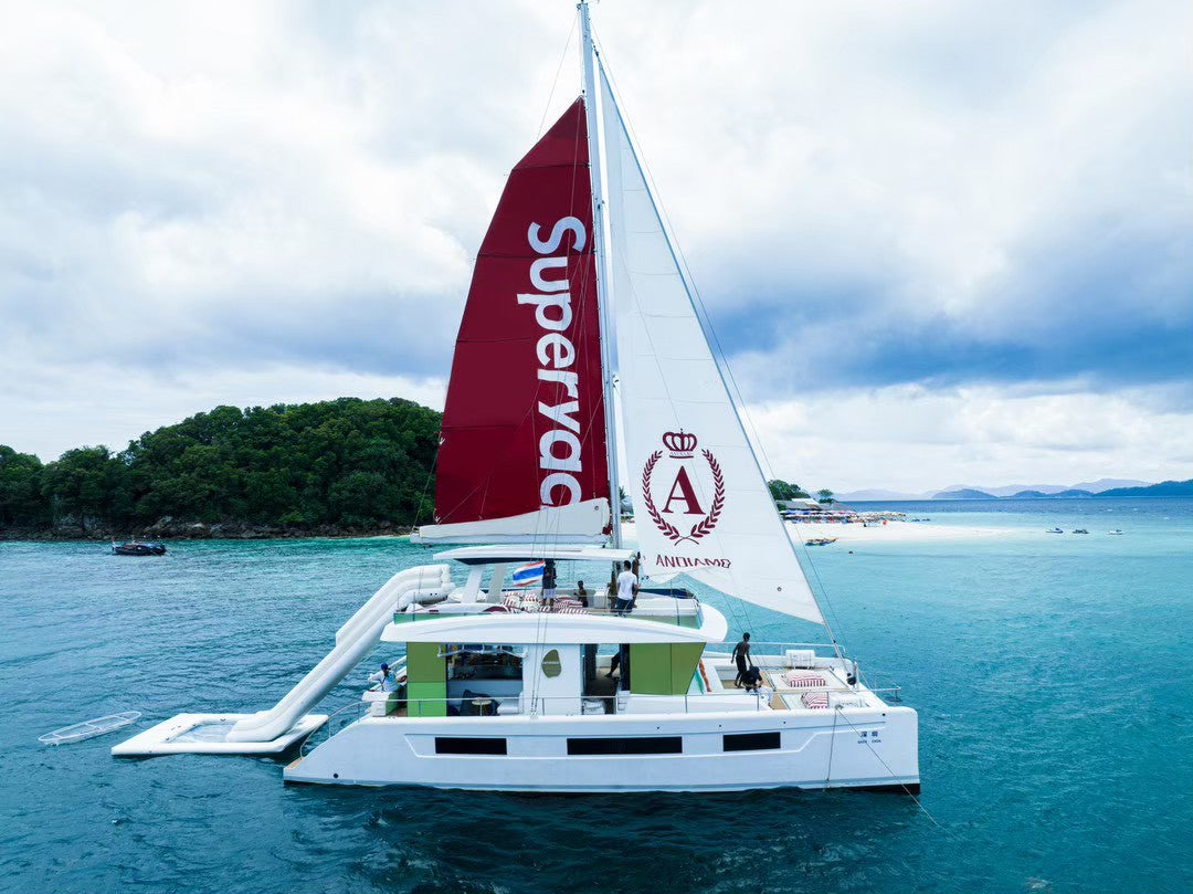 55-feet sailing catamaran SC055