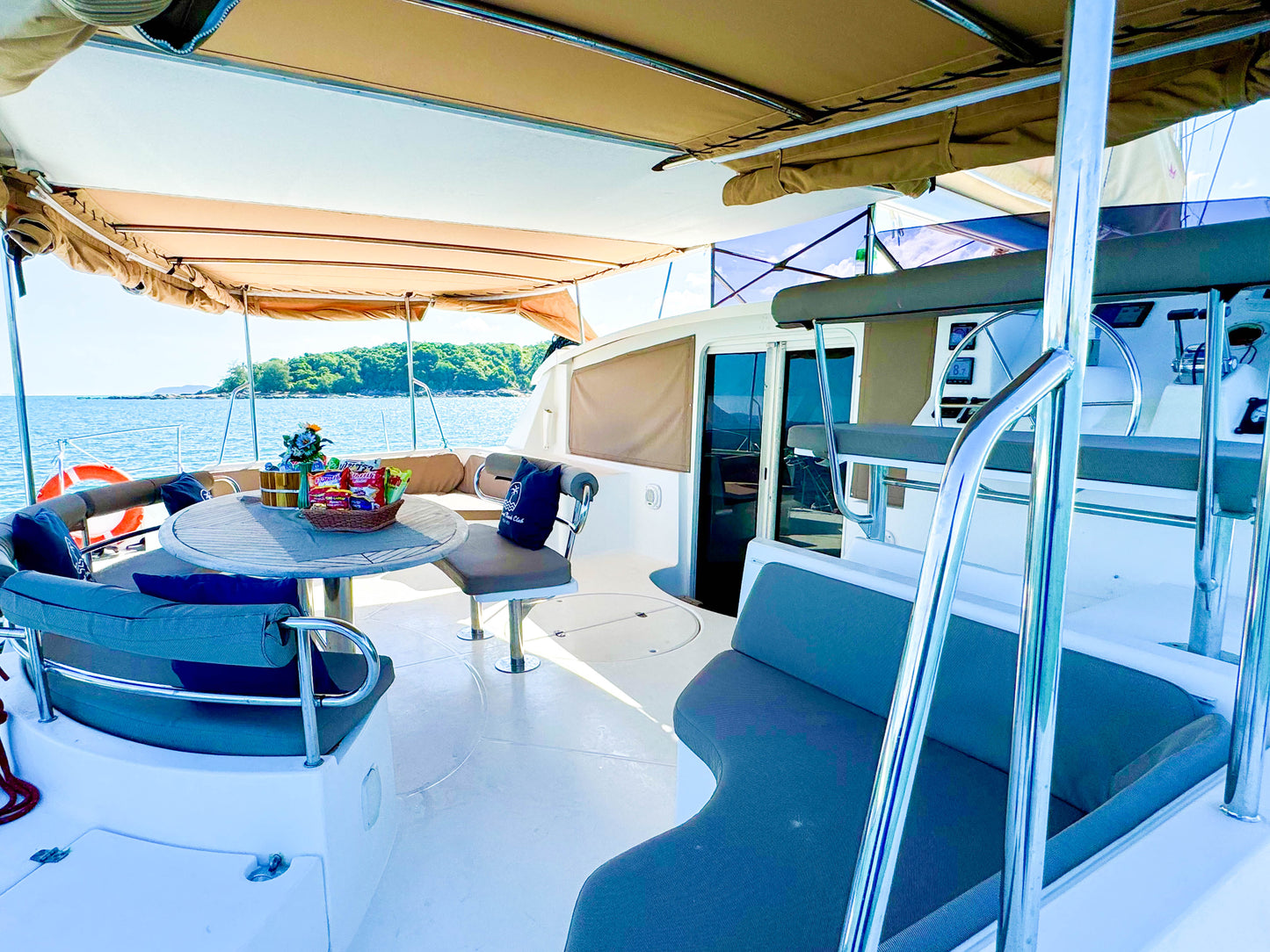 60-feet sailing catamaran SC060