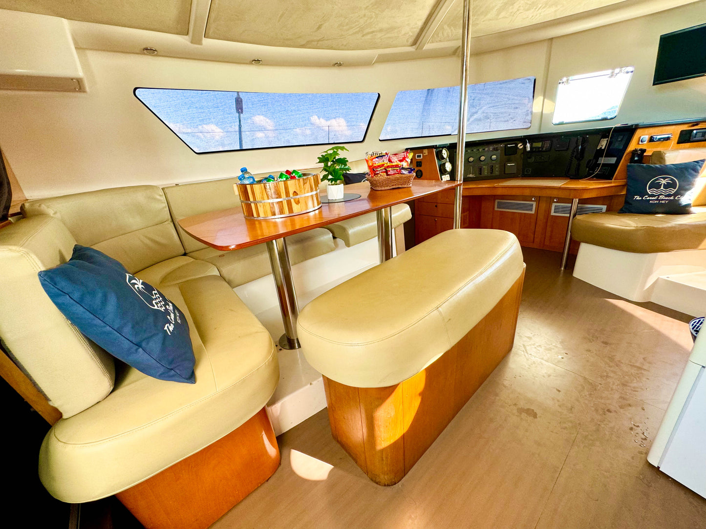 60-feet sailing catamaran SC060