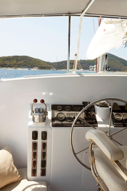 43-feet sailing catamaran SC043