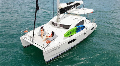 38-feet sailing catamaran SC038