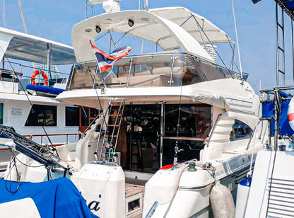 55-foot Motor Yacht_noUse