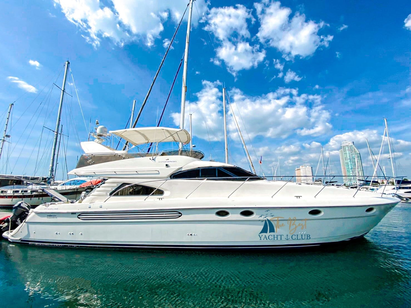 55-foot Motor Yacht_noUse